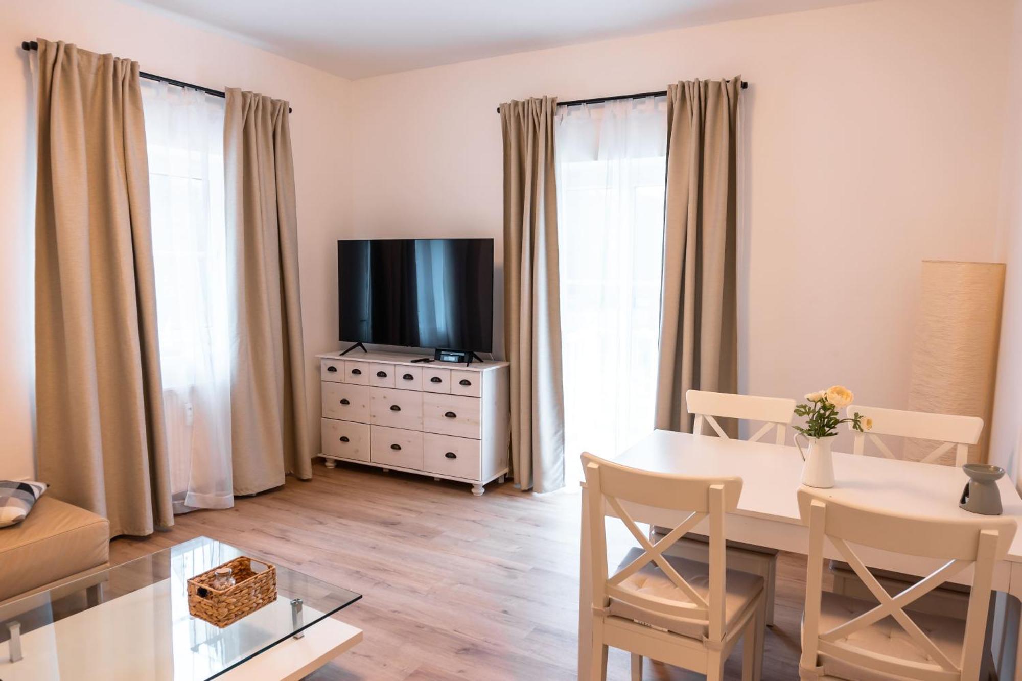 Apartment Rero Фельден-ам-Вёртер-Зе Экстерьер фото