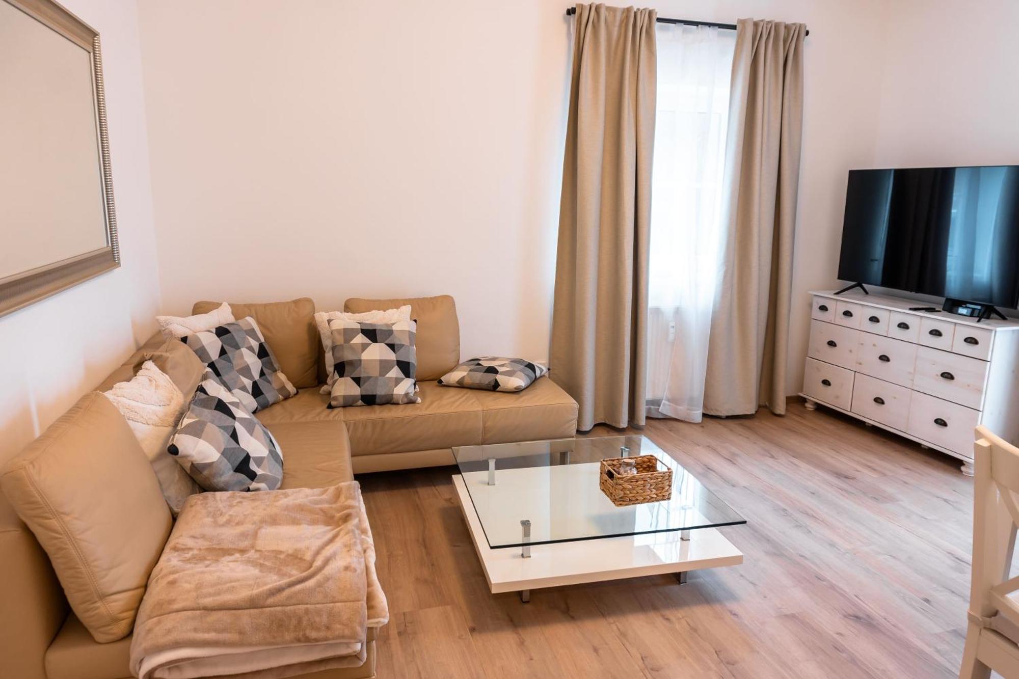 Apartment Rero Фельден-ам-Вёртер-Зе Экстерьер фото